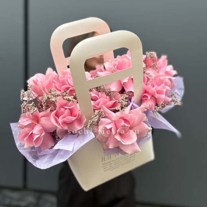 Сумочка розовых роз "Плинки" в Подольске