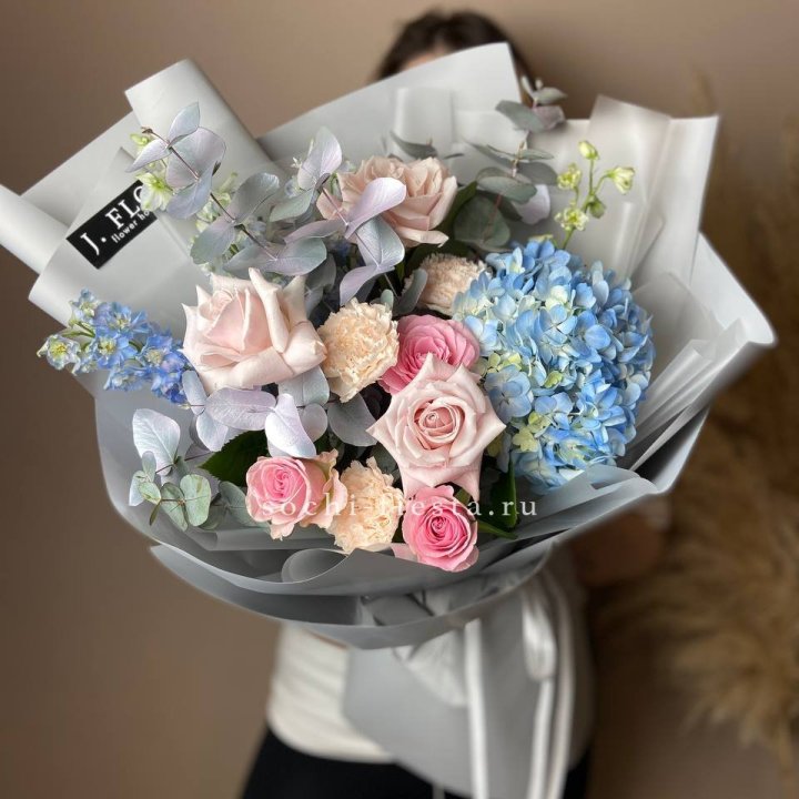 Букет с гортензией № 4 в Подольске