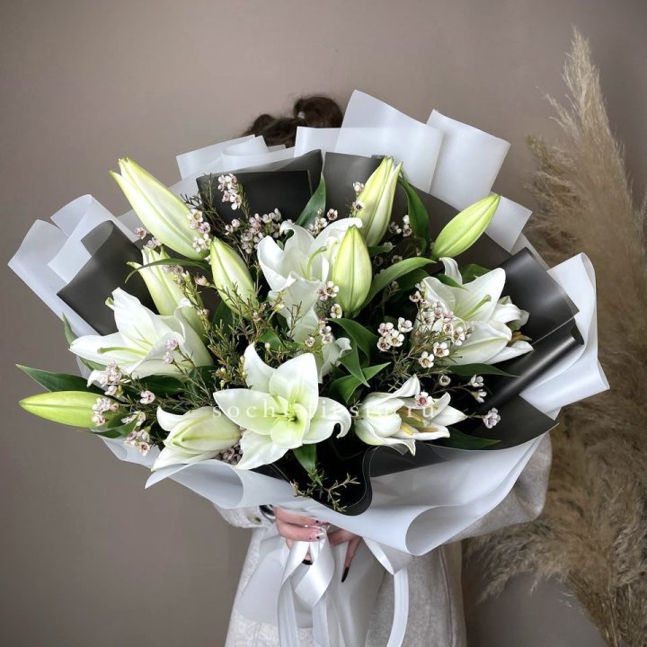 Букет лилий Снежная королева в Подольске