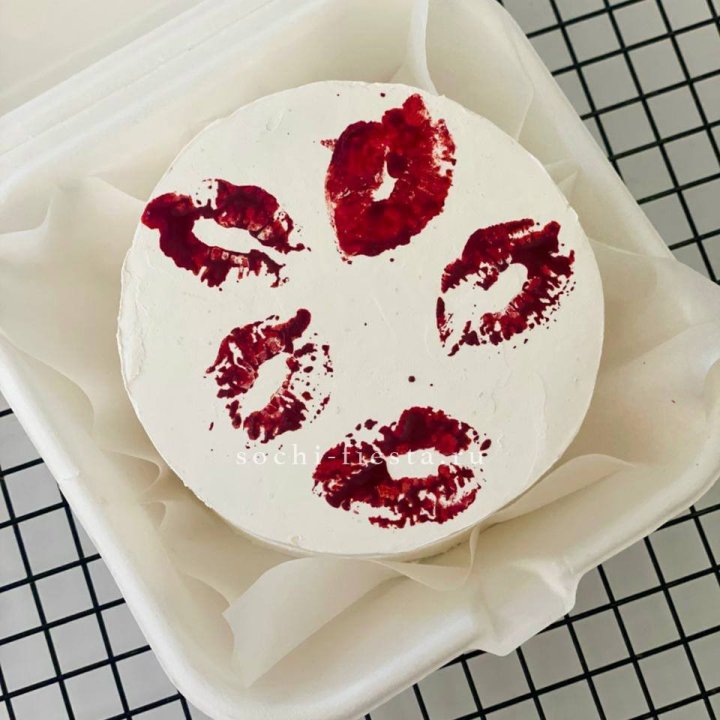 Бенто-торт "Поцелуй" в Подольске