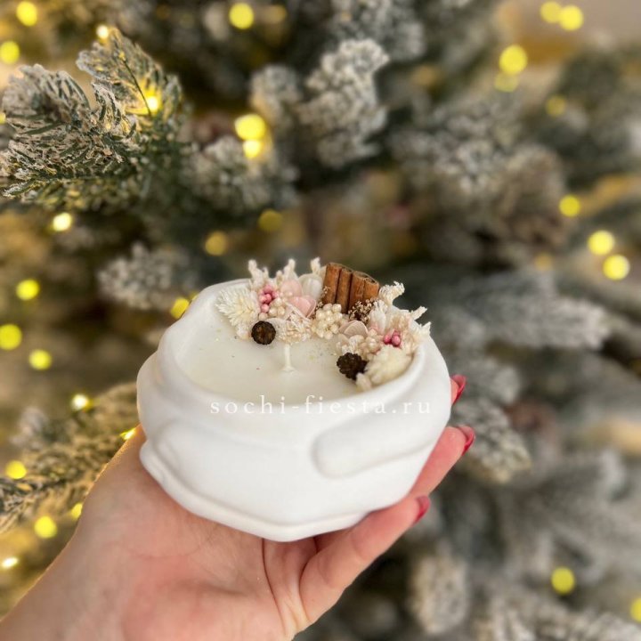 Свеча ароматическая в гипсе Руки с корицей в Подольске