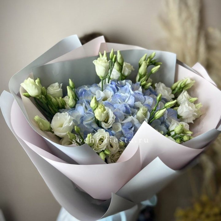 Букет с гортензией "Адель" в Подольске
