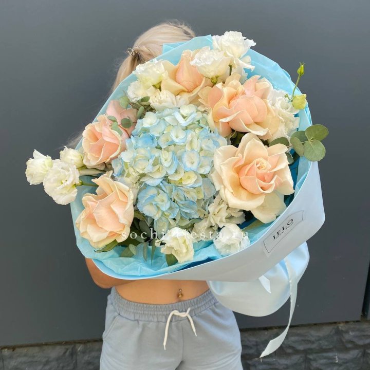 Сборный букет "Голубой закат" в Подольске