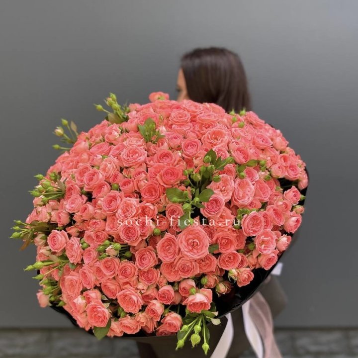 101 кустовая роза Барбадос в Подольске