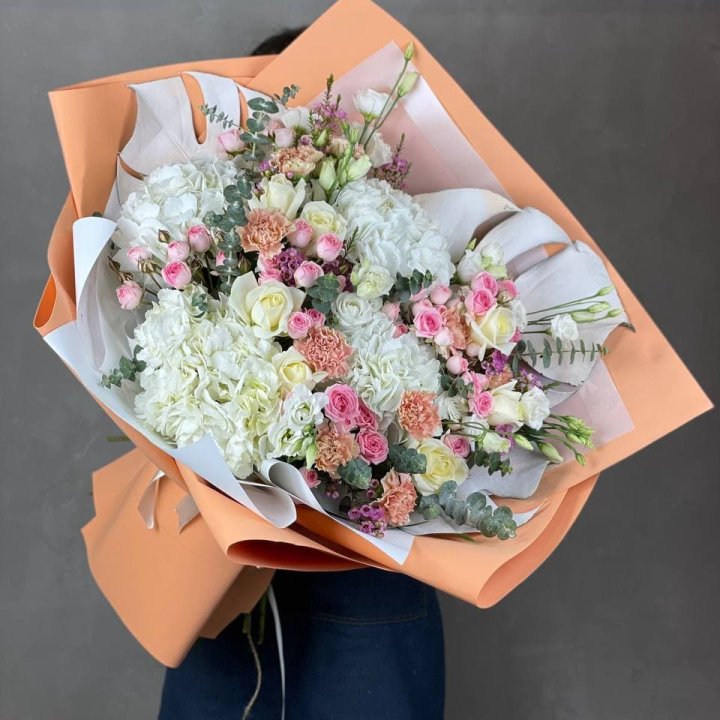 Макси-букет кремовый в Подольске