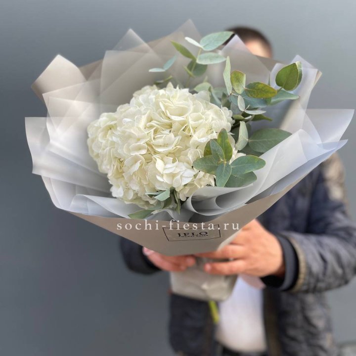  Букет  из белой гортензии в Подольске