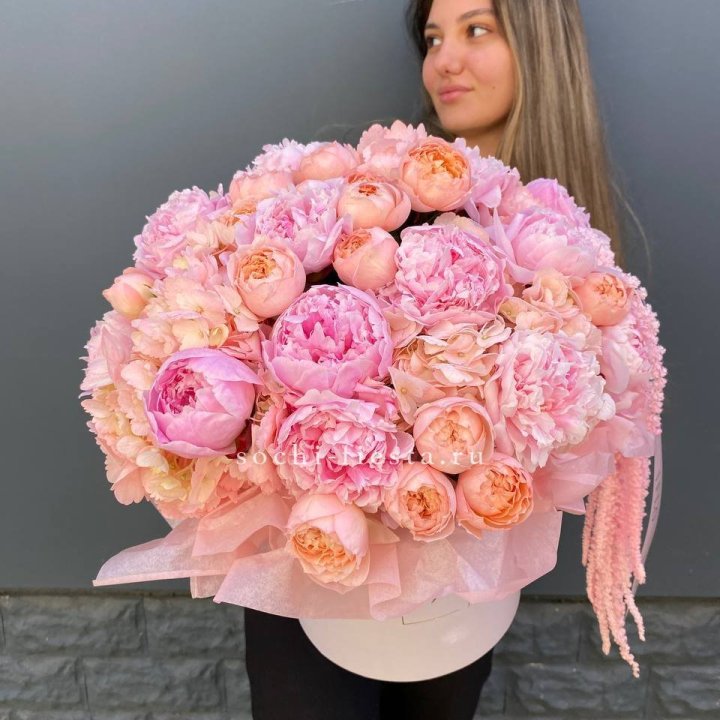 Коробка с пионами "Дабл фловер" в Подольске