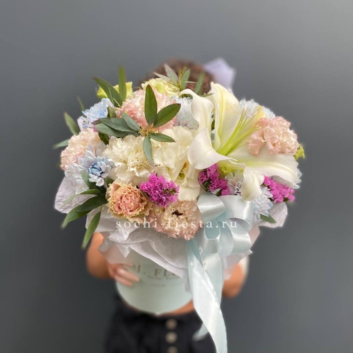 Дизайнерский цилиндр "Лилия" в Подольске