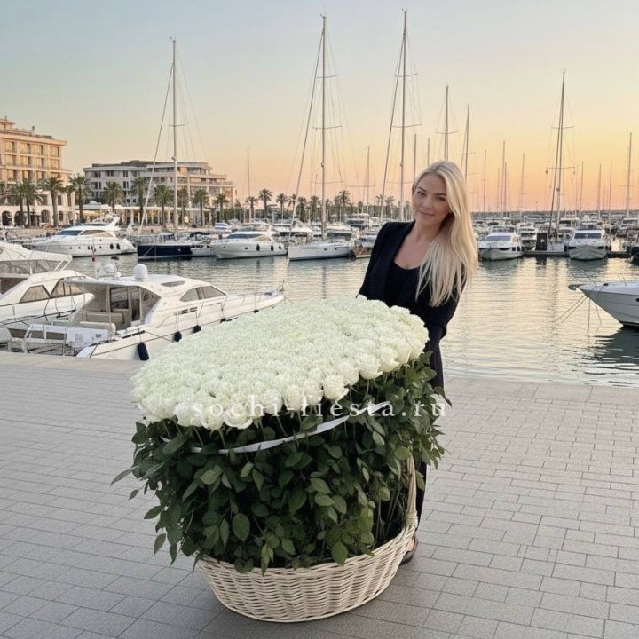 301 высокая роза в корзине в Подольске