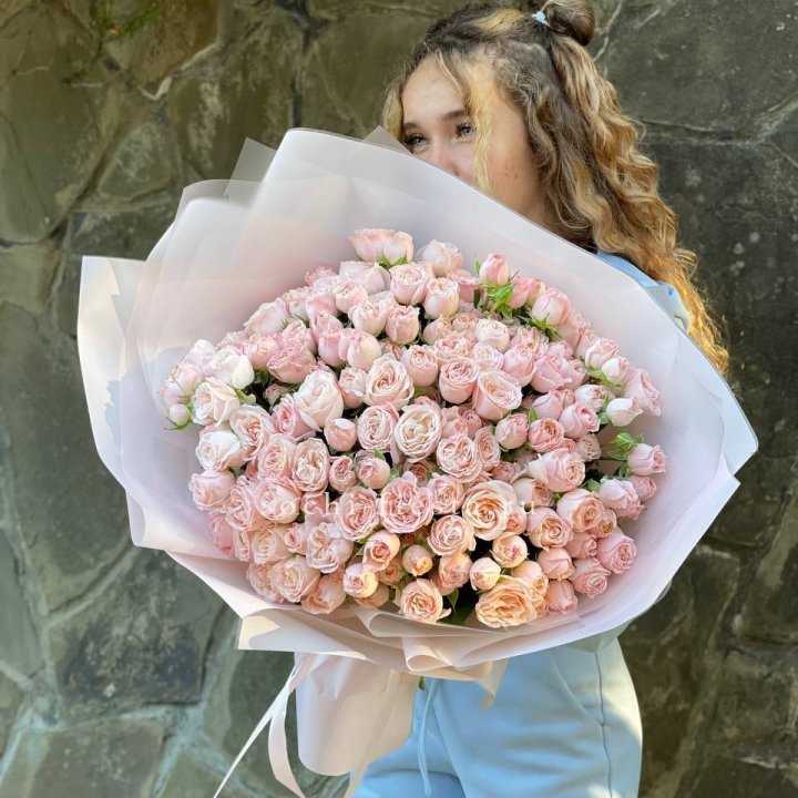 45 роза бомбастик Крем в Подольске