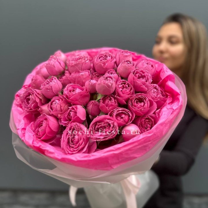 Букет из пионовидных роз  в Подольске