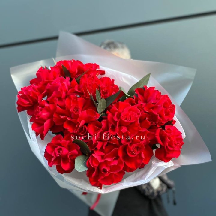 21 Красная французская роза в Подольске