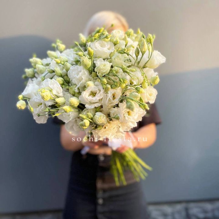 Букет эустом под ленту  в Подольске