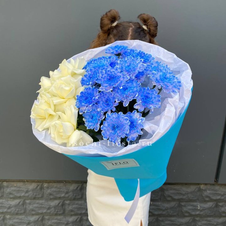 Дуо букет розы и хризантема в Подольске