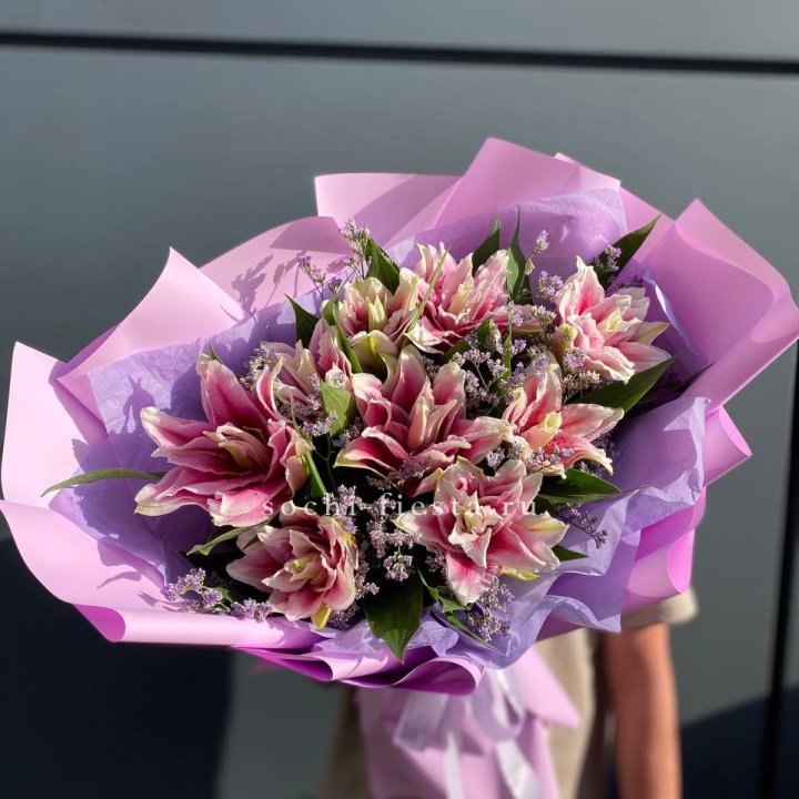 Букет пионовидных лилий №4 в Подольске