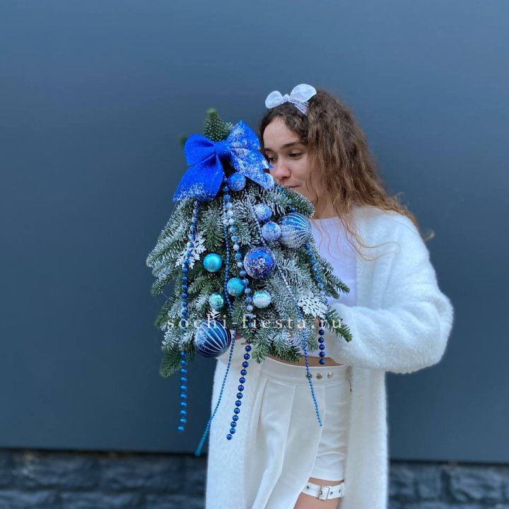 Новогодняя елочка "Блю" в Подольске