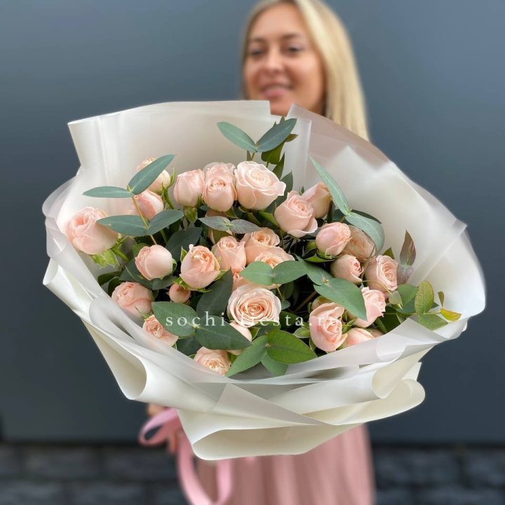 Букет кустовых роз "Фреш" в Подольске