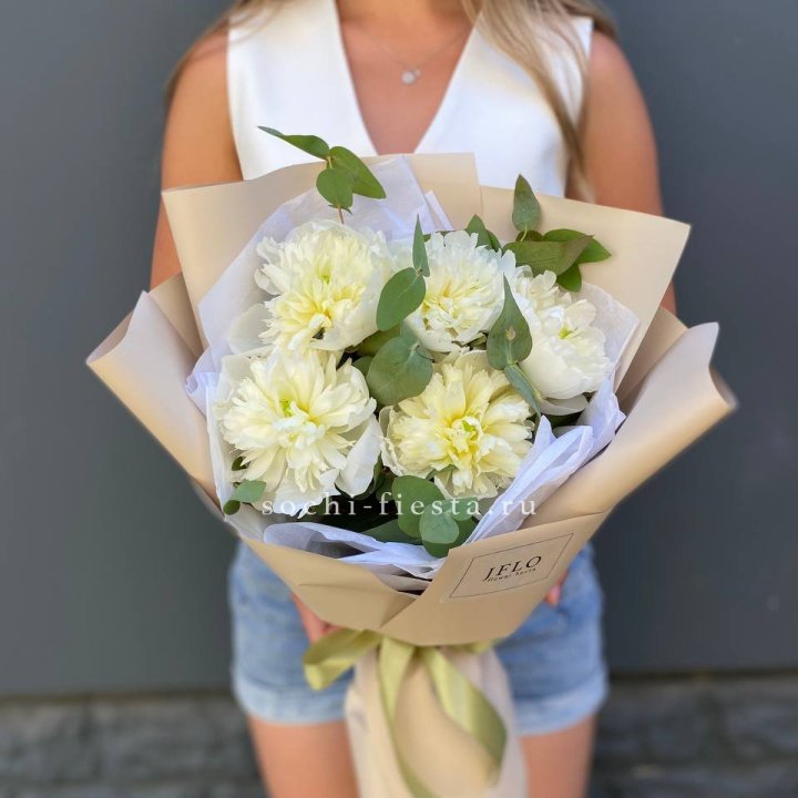  Букет белых пионов в Подольске
