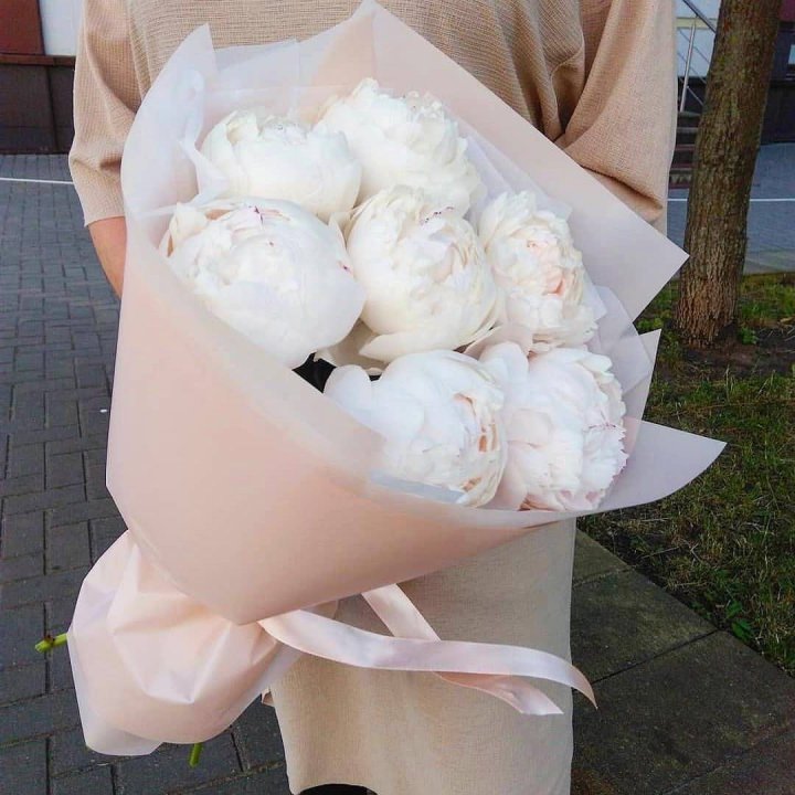 Букет белых пионов в Подольске