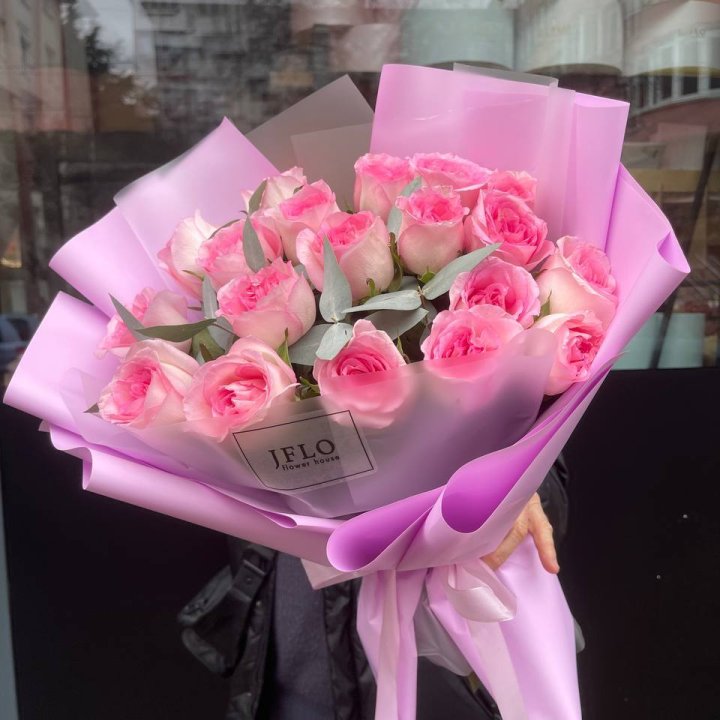  19 розовых роз в Подольске