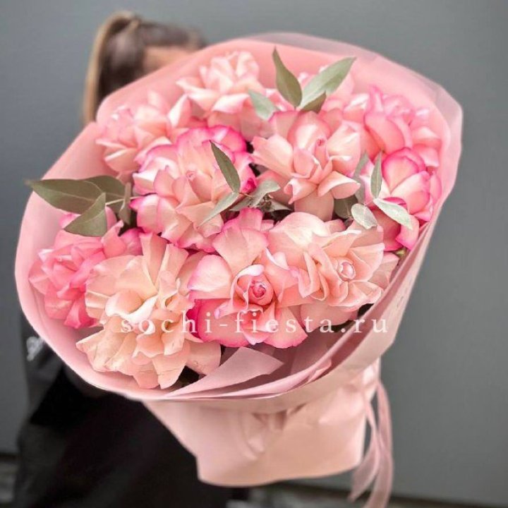 Нежно- розовые французские розы Венди в Подольске