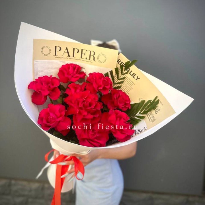 9 Красных французских роз Чико в Подольске