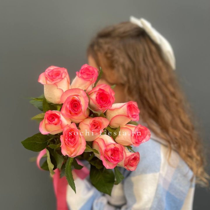 11 роз "Джумилия" в Подольске