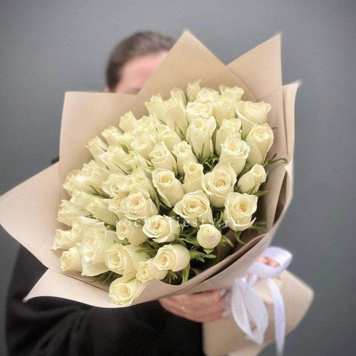 51 белая кенийская роза  в Подольске