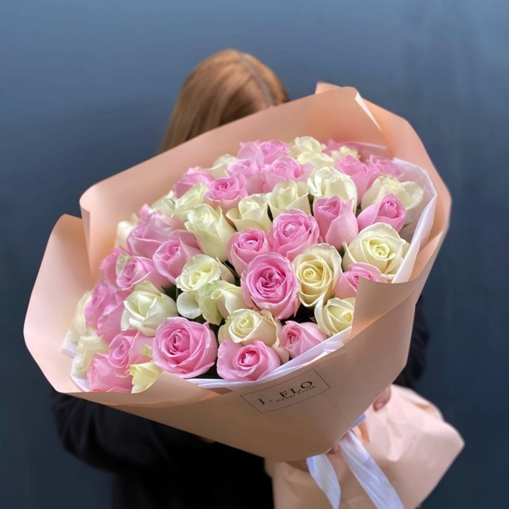 55 роз микс нежности в Подольске
