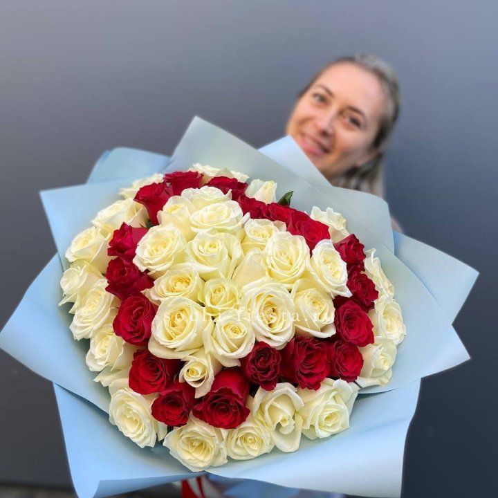 51 роза "Сердце" в Подольске