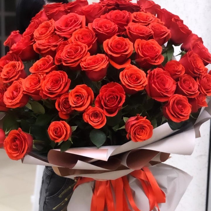 Букет высоких эквадорских роз  в Подольске