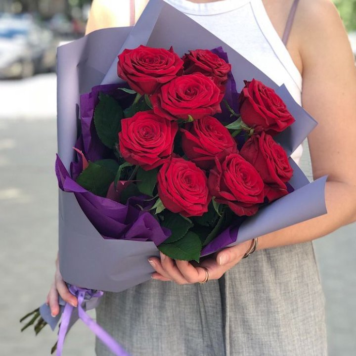 9  красных роз №1 в Подольске