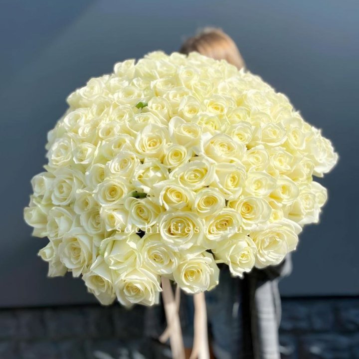 Букет  из 101 белой розы  в Подольске