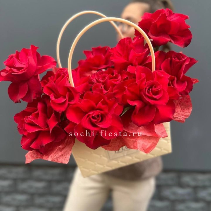 Французские розы в сумочке в Подольске