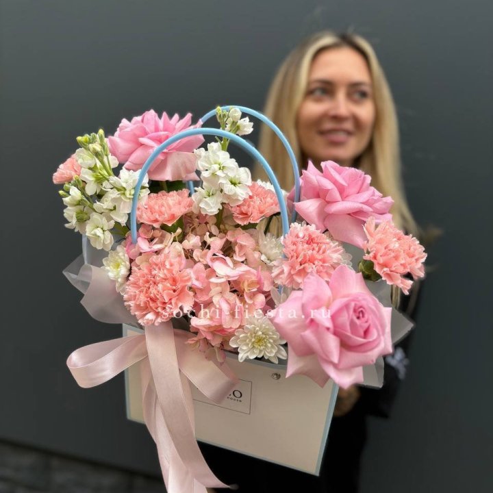 Сумочка "Бал цветов" в Подольске