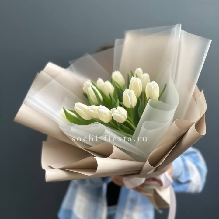Букет из 15 белых тюльпанов в Подольске