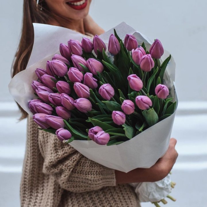 39 сиреневых тюльпанов в Подольске
