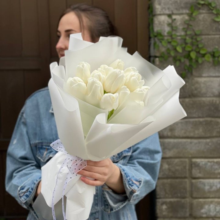 Букет белоснежных тюльпанов в Подольске