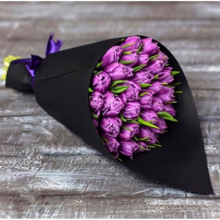 Пионовидные тюльпаны блэк в Подольске